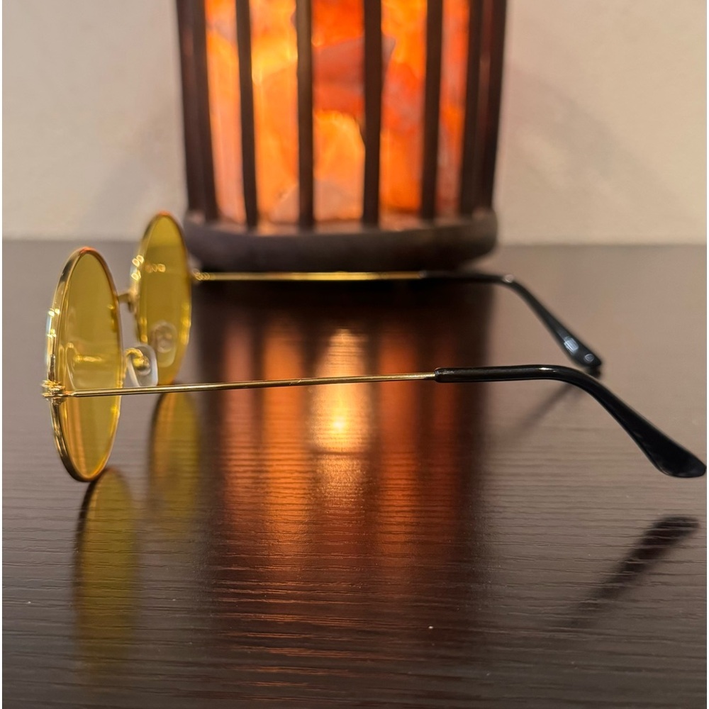 Circle Sunglasses 😎 - Picture 2 of 3